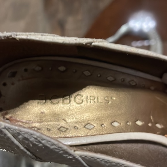 BcBg Stilettos - Picture 4 of 7